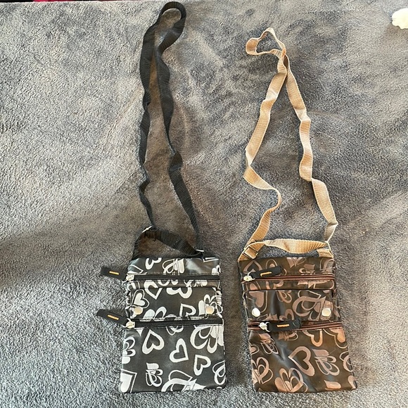 BUNDLE 2 cross body bags one black one brown with a heart design on it - Picture 1 of 5